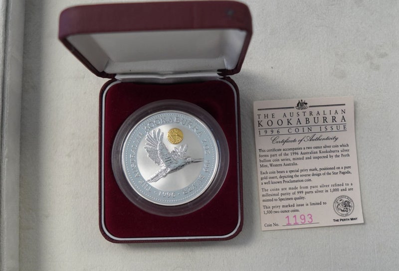 Australia 1996 Kookaburra 2oz $2 Silver Coin Carousel 3