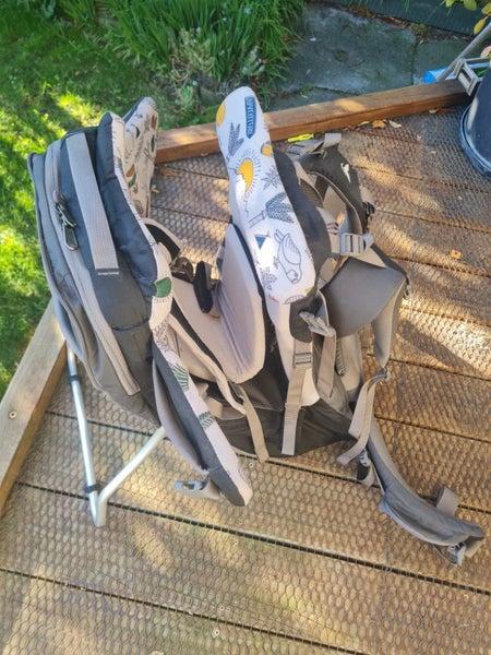 MacPac baby/child carrier Carousel 2