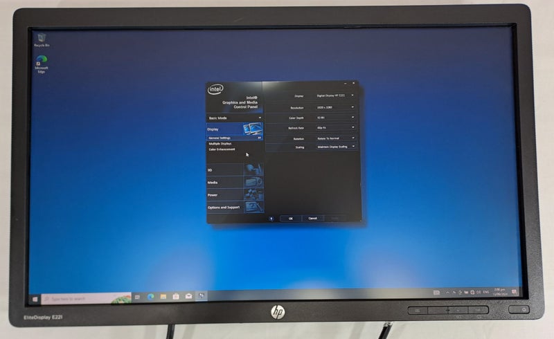 HP EliteDisplay E221, 21.5" Full HD 1920 x 1080 LED Monitor, No Stand Carousel 1