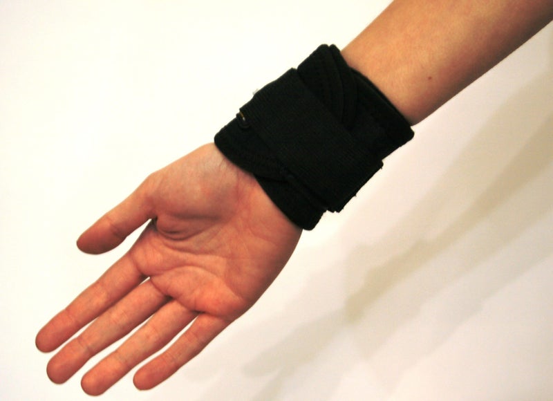 Fireactiv Neoprene Wrist Support Carousel 4