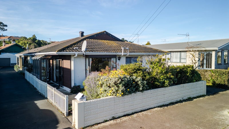 Image 1 of 18