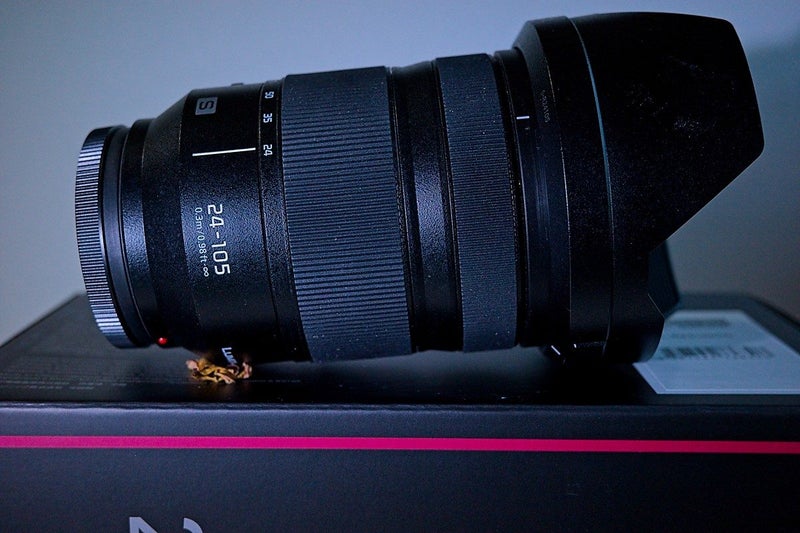 Panasonic Lumix S-24-105mm f4 "L" mount Lens63614224397059111