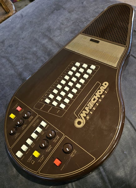 Omnichord OM27 Carousel 1