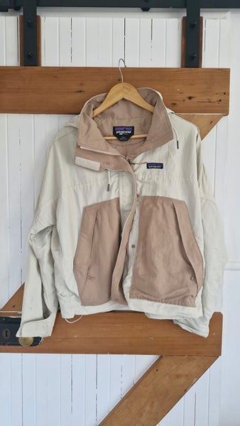 Patagonia Skysail Rain Jacket Carousel 1