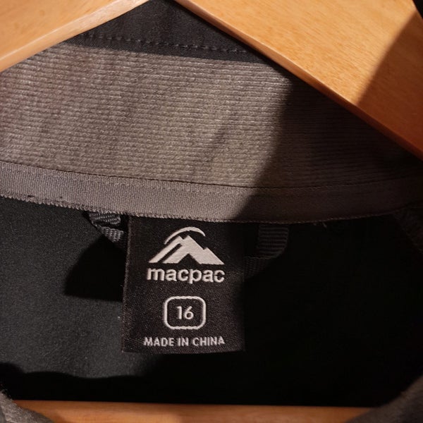Macpac Dark Grey Fleece Lined Collared Long Sleeved Full Zip Soft Shell Size 16 Carousel 2