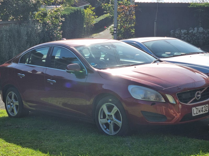 2012 Volvo S6063612537552258113