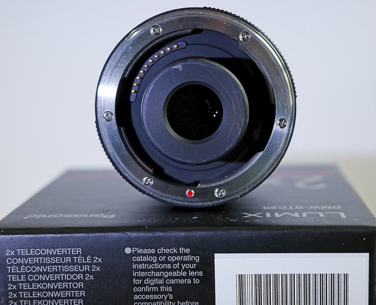 Panasonic 2.0x Tele Convertor DMW - L mount63616190905475111