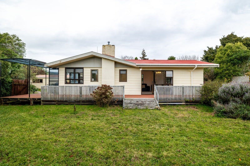 Image 2 of 25