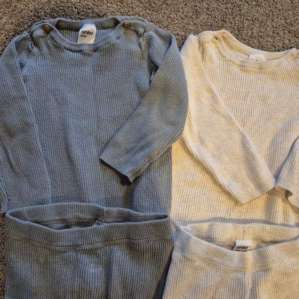 Bulk lot of boys clothes sz 18-24m. $1 res!!! Carousel 2