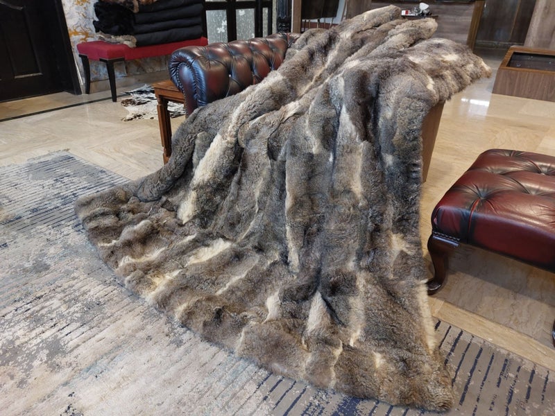 New KING Blanket Natural Grey Real NZ Possum Full Fur Throw - No Reserve! -B6522 Carousel 2