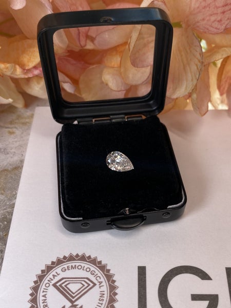 $1 RES ~ $1386 Buy Now * 1.08ct Diamond Pear Cut Carousel 1