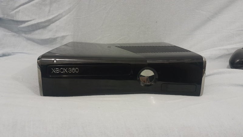 MODDED Xbox 360 S 250GB + Controller *AFTERPAY* Carousel 2