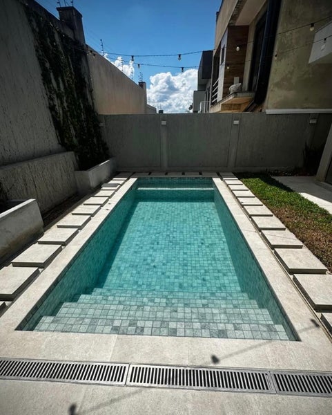 FULLY TILED SWIMMING POOL 5M X 2.6M63613174699011112