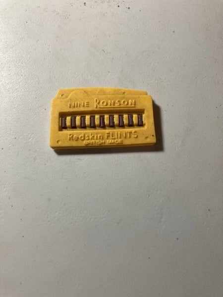 Vintage Ronson flints Carousel 1