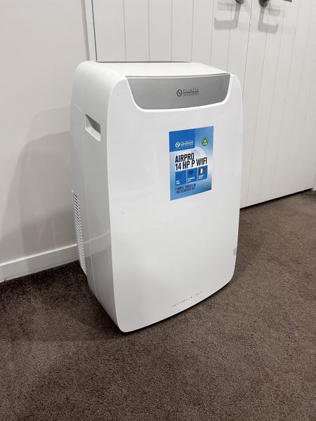 Olimpia Splendid 3.5kW Portable Heat Pump AC & Dehumidifier Carousel 2
