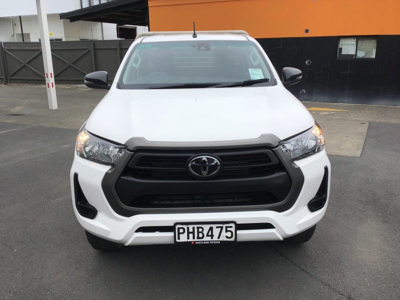 2022 Toyota Hilux SR 2.8DT 6AT 4WD Extra Cab -...63612539947650112