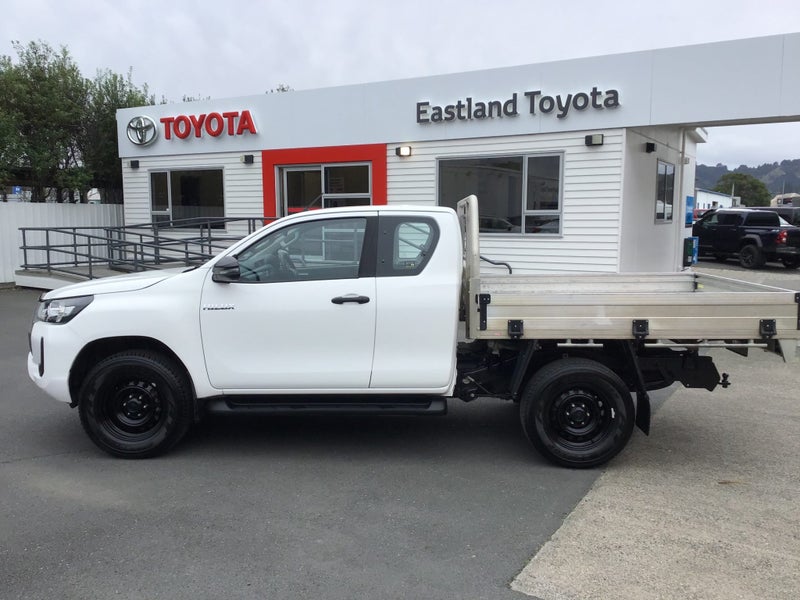 2022 Toyota Hilux SR 2.8DT 6AT 4WD Extra Cab -...63612539947650114