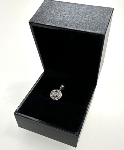 9ct White Gold Diamond Pendant With Valuation (Safe) Carousel 2