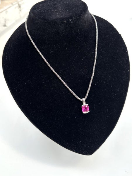 Sterling Silver Necklace & Gemstone Pendant (Safe) Carousel 1