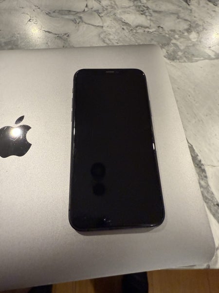 iPhone 11 Pro 256gb63613183765763112