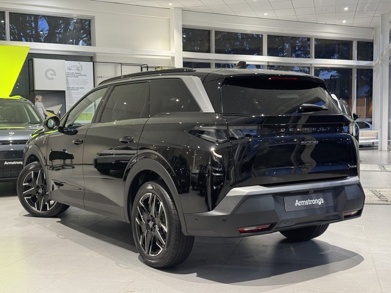 2025 Peugeot 5008 Gt Mhev63612540393346112