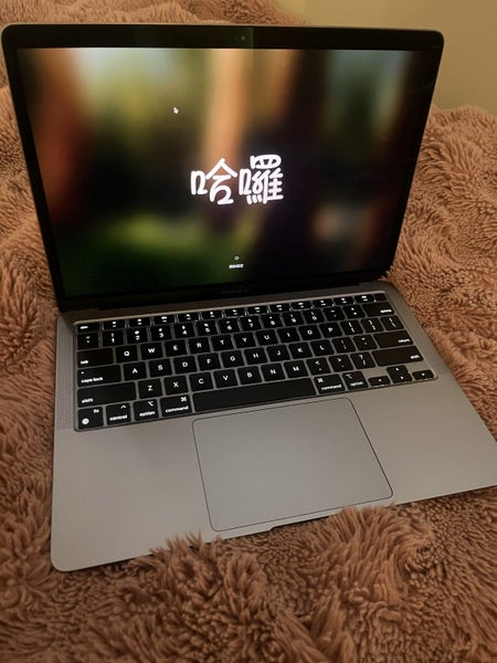 MacBook air 2020 M1 Chip + charger63613179108609111