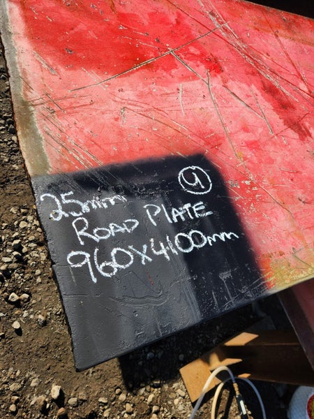 Surplus Steel Road Plate, 25mm Thick, 4100mm x 960mm Carousel 2