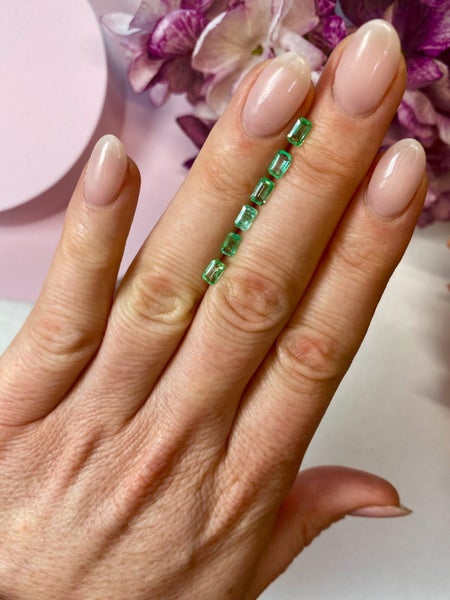 $1 RES ~ $3963 Buy Now * 1.77ct Colombian Emerald Layout Carousel 4