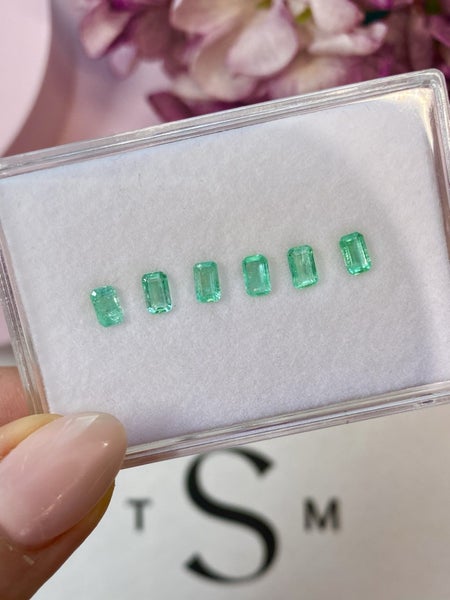 $1 RES ~ $3963 Buy Now * 1.77ct Colombian Emerald Layout Carousel 2