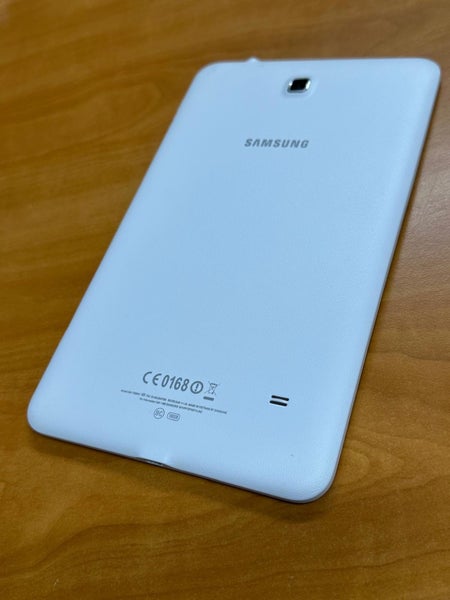 Samsung Galaxy Tab 4 8" 16GB White Wifi Carousel 3
