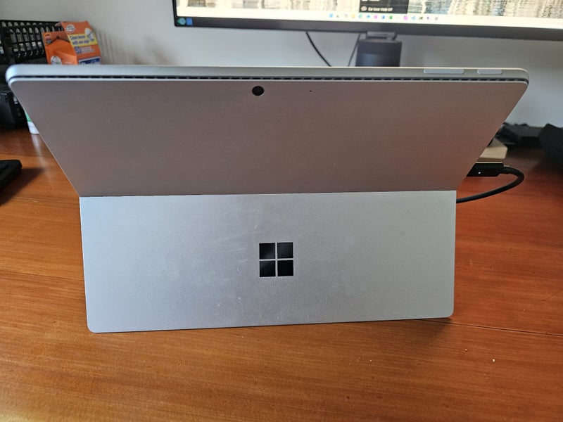 Microsoft Surface Pro 11 16 GB memory 1TB SSD63772865442307114