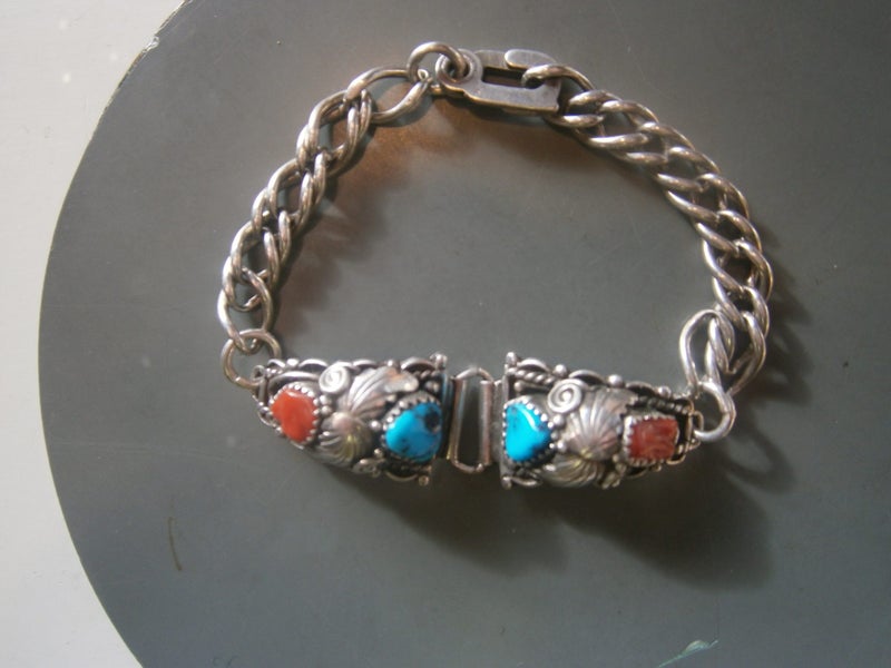 VTG. STG.SIL.ORNATE NATIVE AMERICAN CHAIN BRACELET (23.6gms) Carousel 12