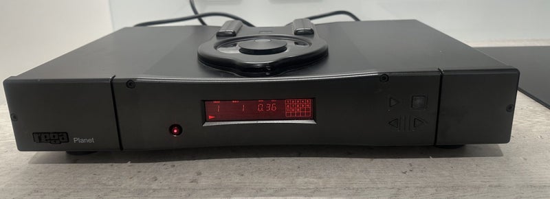 Rega Planet CD player Carousel 2