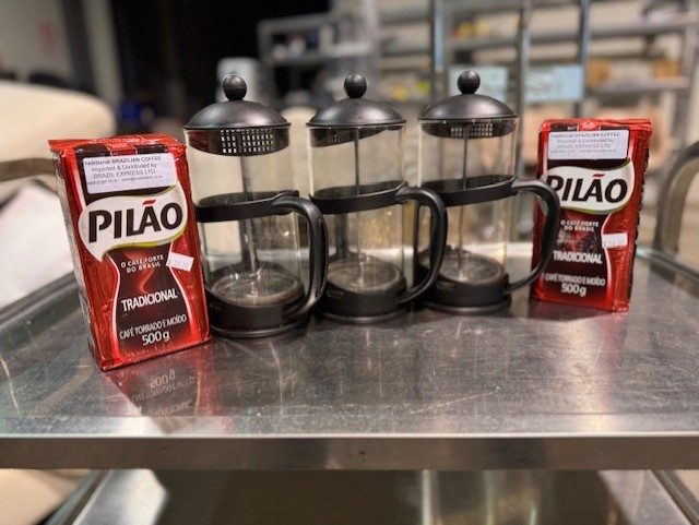 3 Coffee Plungers & Pilao Coffee Carousel 1