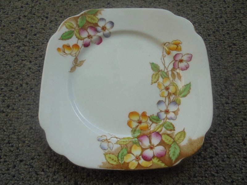 Royal Albert 'Clematis' fine china side plate Carousel 1