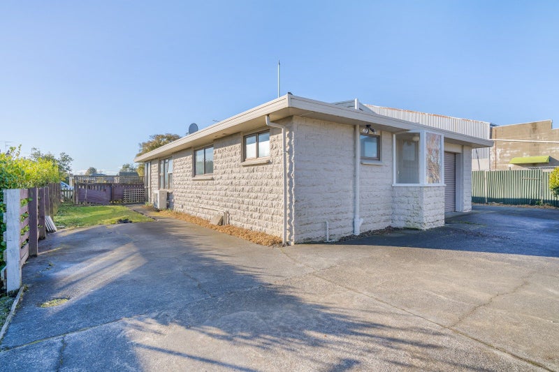 Image 1 of 10