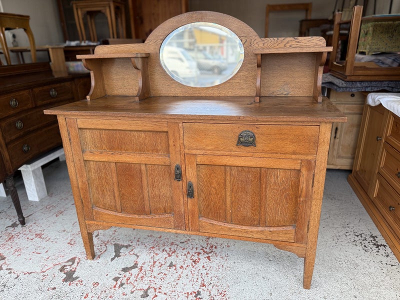 A Quality Solid Oak Arts & Crafts Sideboard Carousel 2
