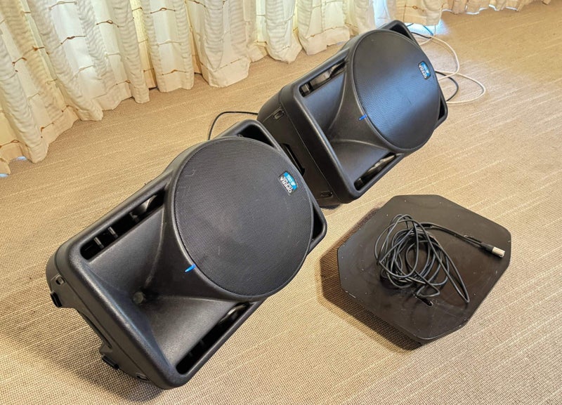 DB OPERA LIVE SERIES 405 ACTIVE PA SPEAKER PAIR WITH PROEL SPEAKER STANDS.63615754457987112
