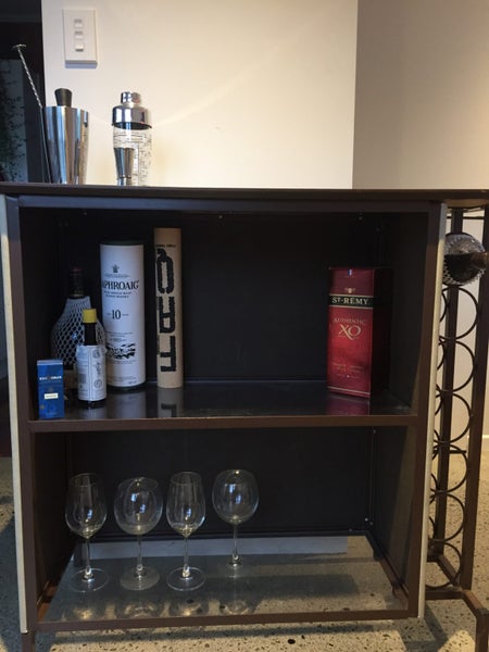 Mid century bar Carousel 1