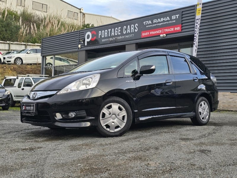 2013 Honda Fit Shuttle Hybrid Smart Selection63612542089729114