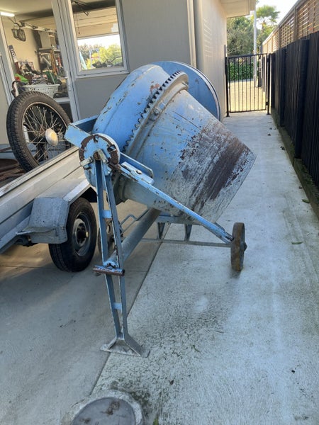 Concrete mixer Carousel 1