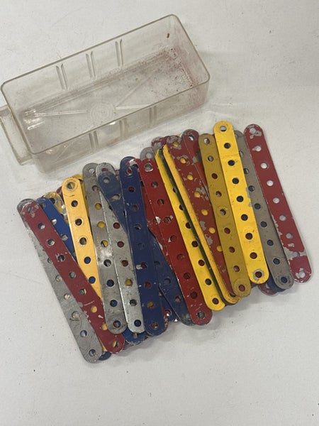 Meccano PN 2a 4.5” Perforated Strips x 37 in tray Carousel 2