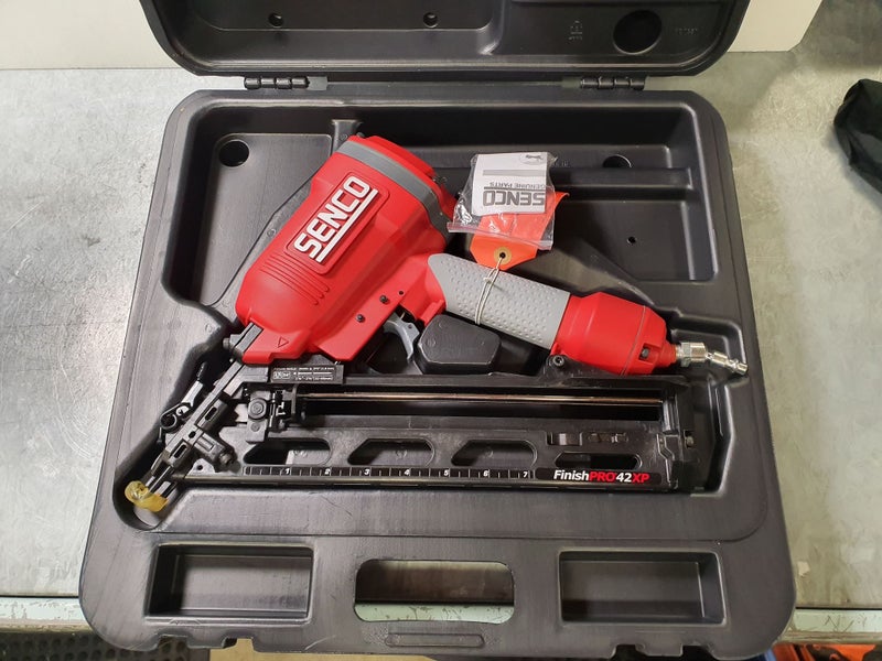 Senco Finising Gun FINISHPRO42XP Carousel 4