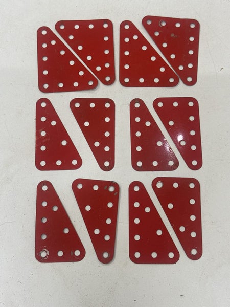 Meccano Triangular Flex Plates x 12 Red Carousel 1