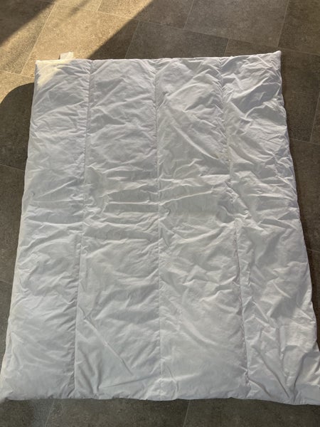 Cot size feather inner Carousel 1