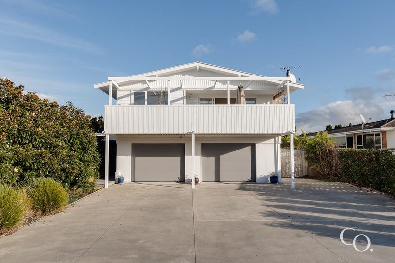 Image 1 of 25