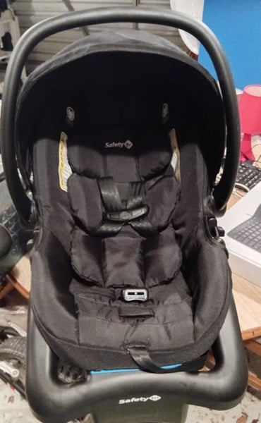 Baby capsule and base Carousel 1