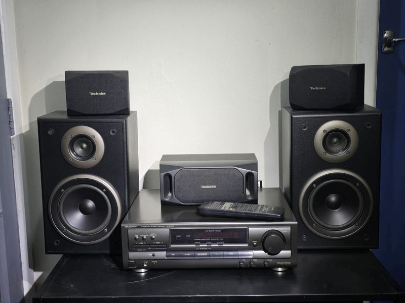 Technics SA-EX300 Stereo Receiver + 5 Speakers + Remote – MINT – $488 Carousel 2