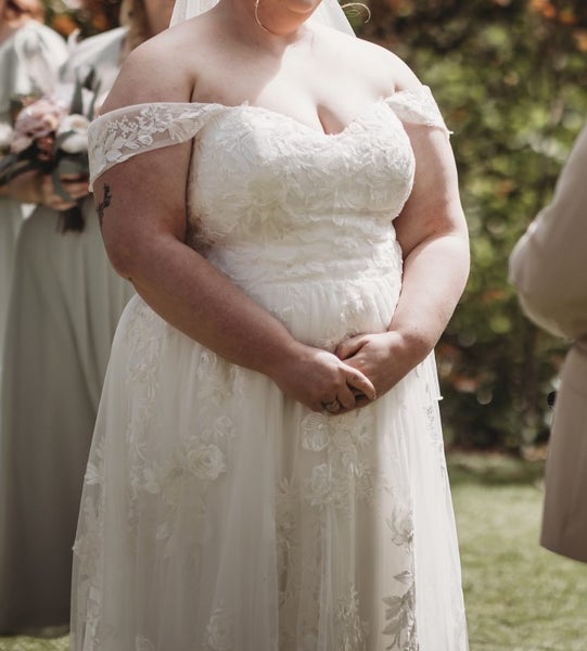 Wedding Dress63617152902659114
