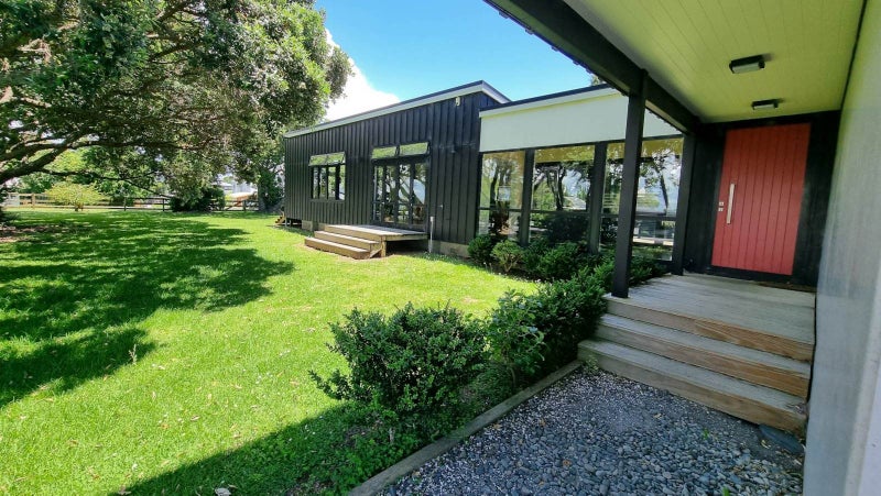 Image 1 of 14